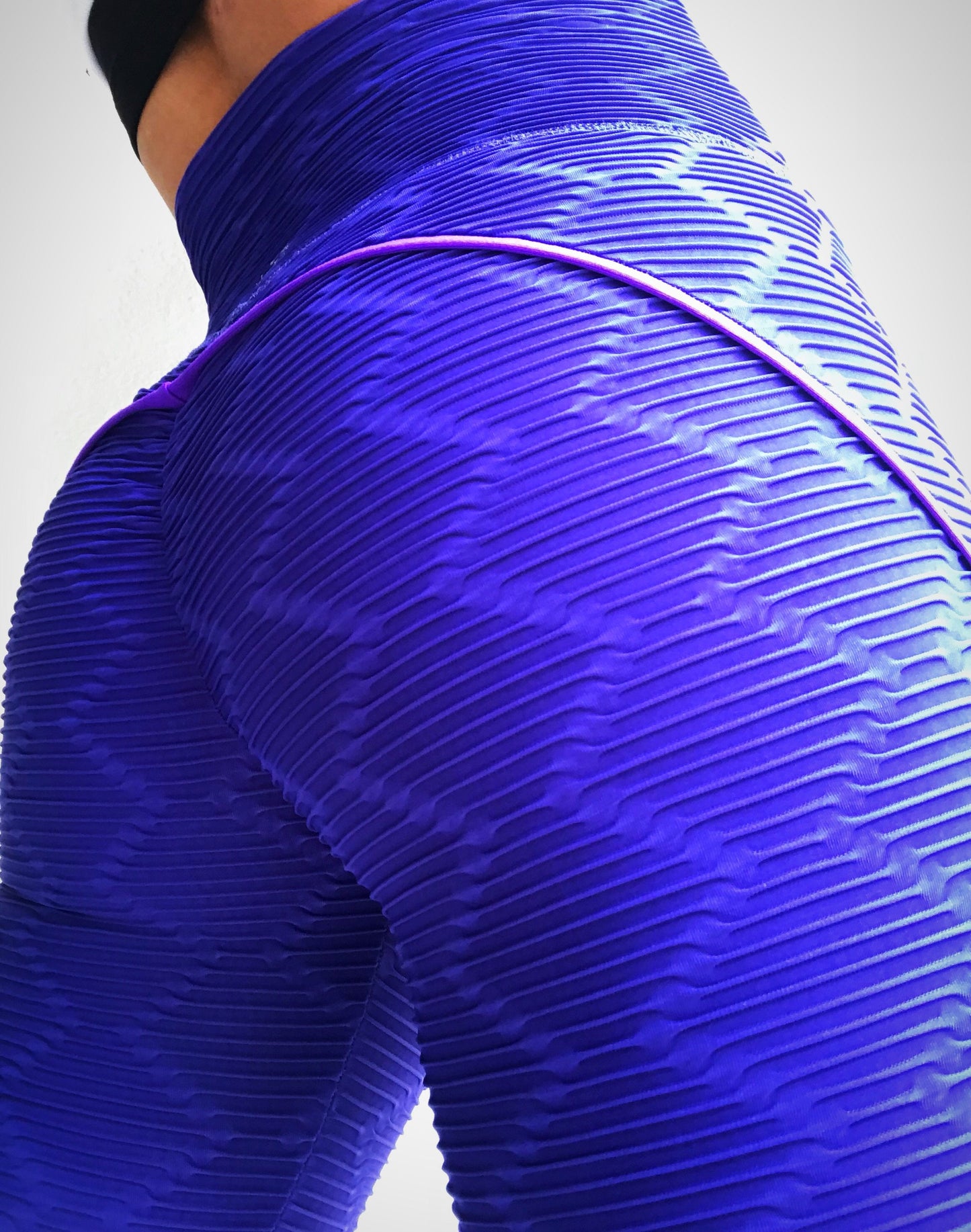 Push Up in Diamond Shape Texture Electric Blue