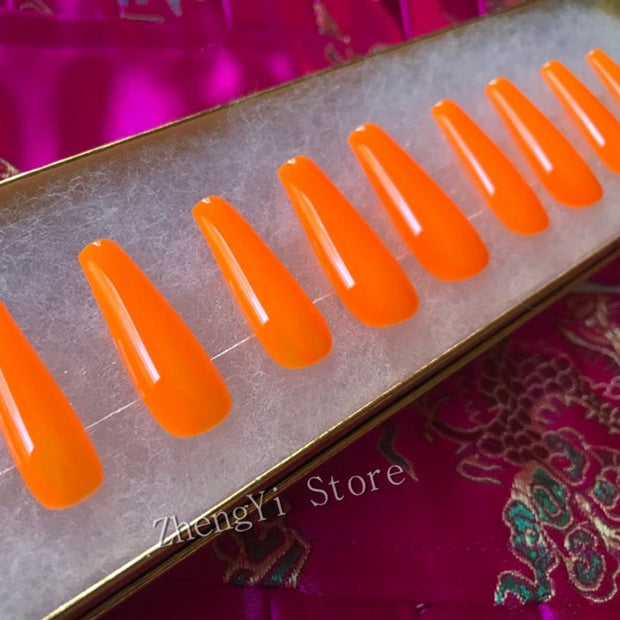 Coffin Glossy Press Nails